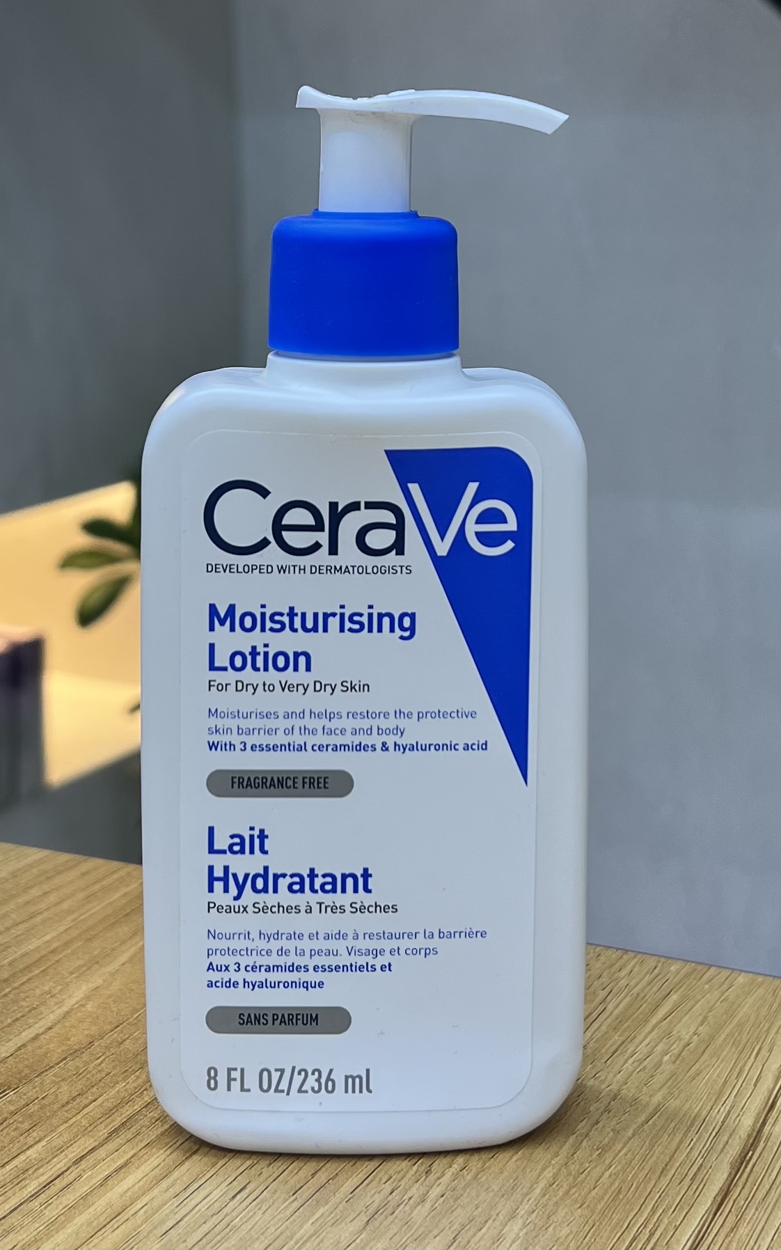 لوسیون مرطوب‌کننده سراوی 236ml